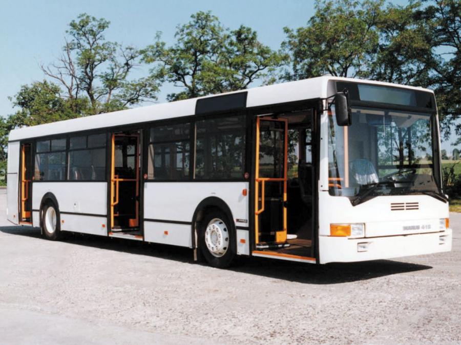  Ikarus 412 1996 года  (фото 6 из 13)